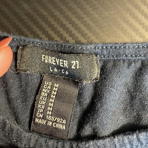 Forever 21 Women’s shirt - Picture 2 of 3